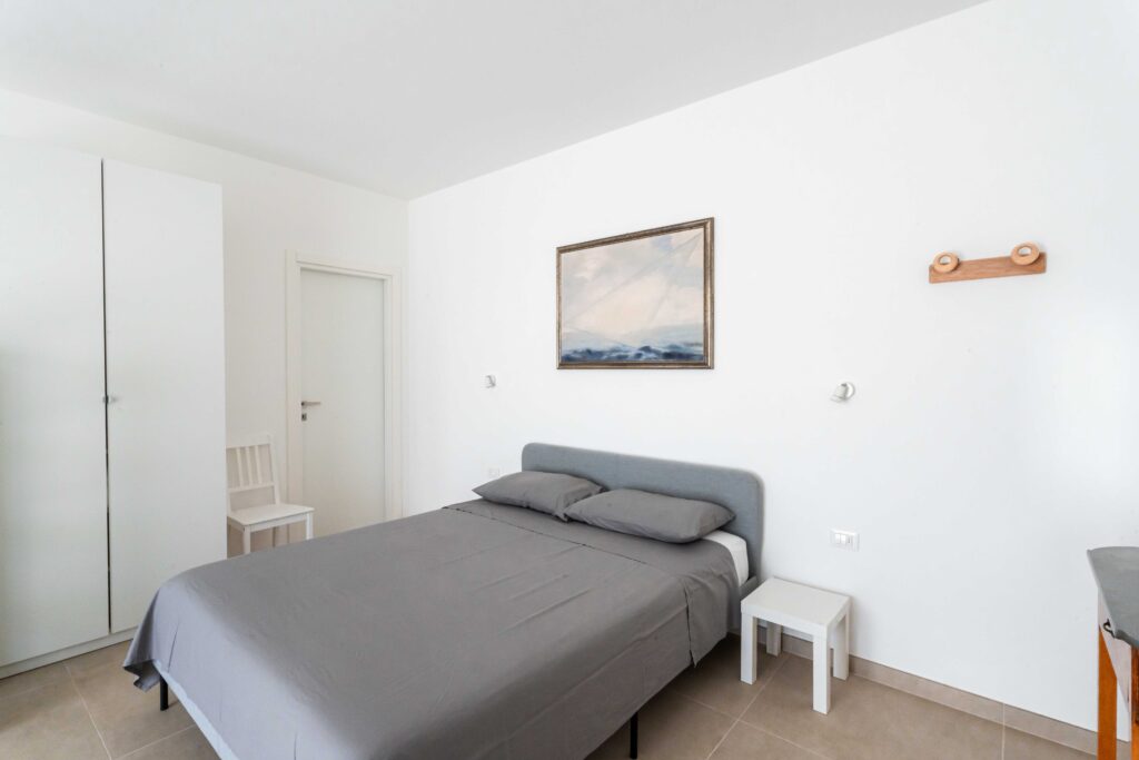Villa Magliese giardino PISCINA GESTRUEMIA PRATO ARANCI VASI PIETRA salento vacanze vacations italy italia puglia pool garden maglie vacation house bedroom